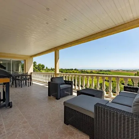 Villa 15 Personnes - Piscine - Jacuzzi - Clim - Bar - Billard - Cinema - Vue Panoramique 빌라 *