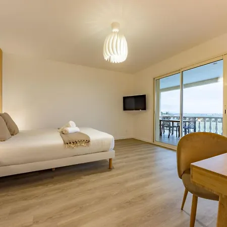 빌라 Villa 15 Personnes - Piscine - Jacuzzi - Clim - Bar - Billard - Cinema - Vue Panoramique
