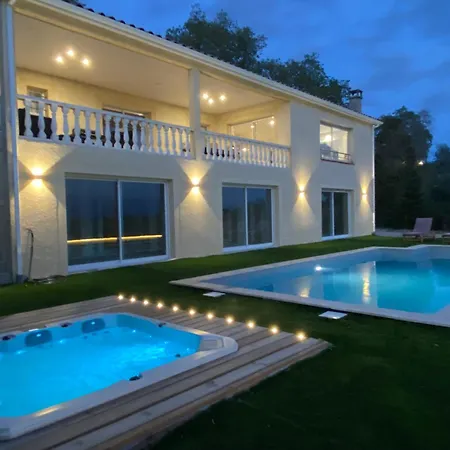 빌라 Villa 15 Personnes - Piscine - Jacuzzi - Clim - Bar - Billard - Cinema - Vue Panoramique Esperce