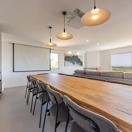 15 Personnes - Piscine - Jacuzzi - Clim - Bar - Billard - Cinema - Vue Panoramique Villa
