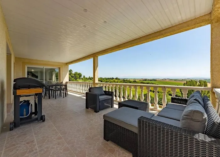 15 Personnes - Piscine - Jacuzzi - Clim - Bar - Billard - Cinema - Vue Panoramique Villa *