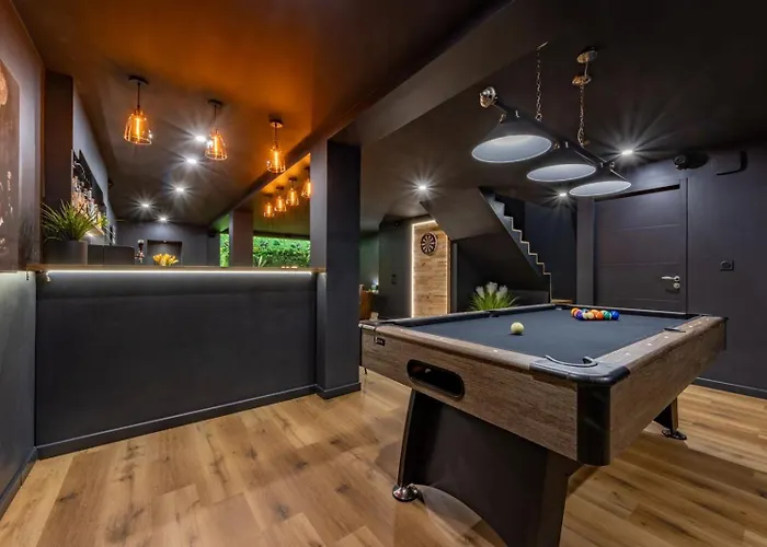 Villa 15 Personnes - Piscine - Jacuzzi - Clim - Bar - Billard - Cinema - Vue Panoramique