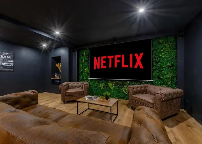 Villa 15 Personnes - Piscine - Jacuzzi - Clim - Bar - Billard - Cinema - Vue Panoramique *